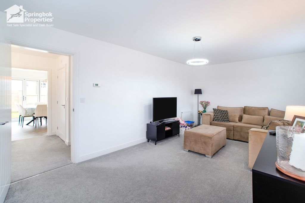 Property photo 3 of 22 Image 2