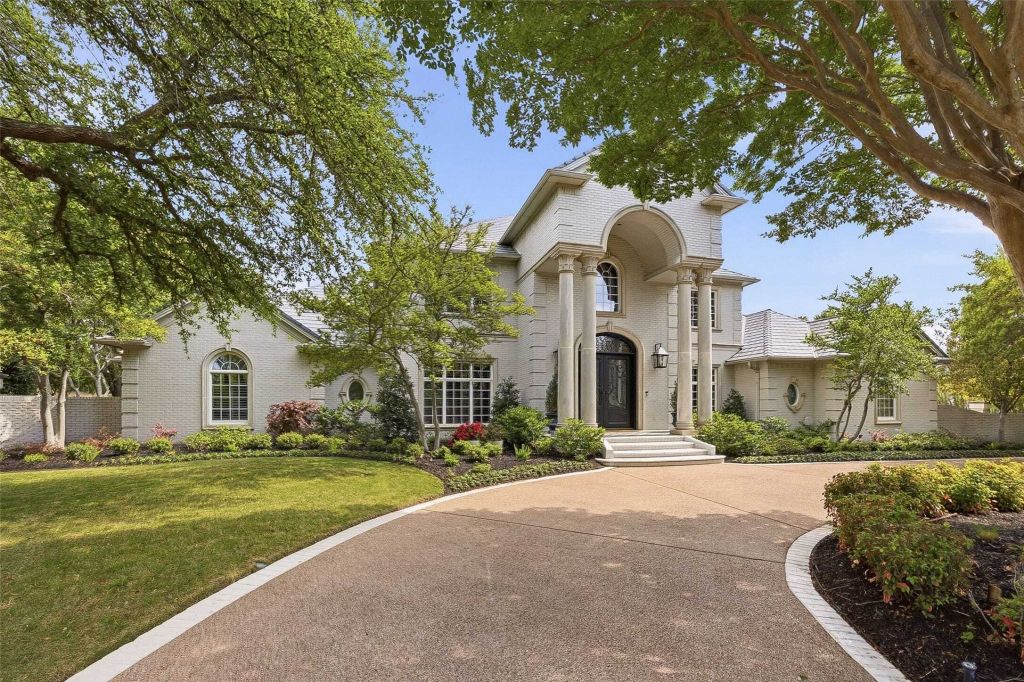 Property photo 2 of 16 <Alttext/>