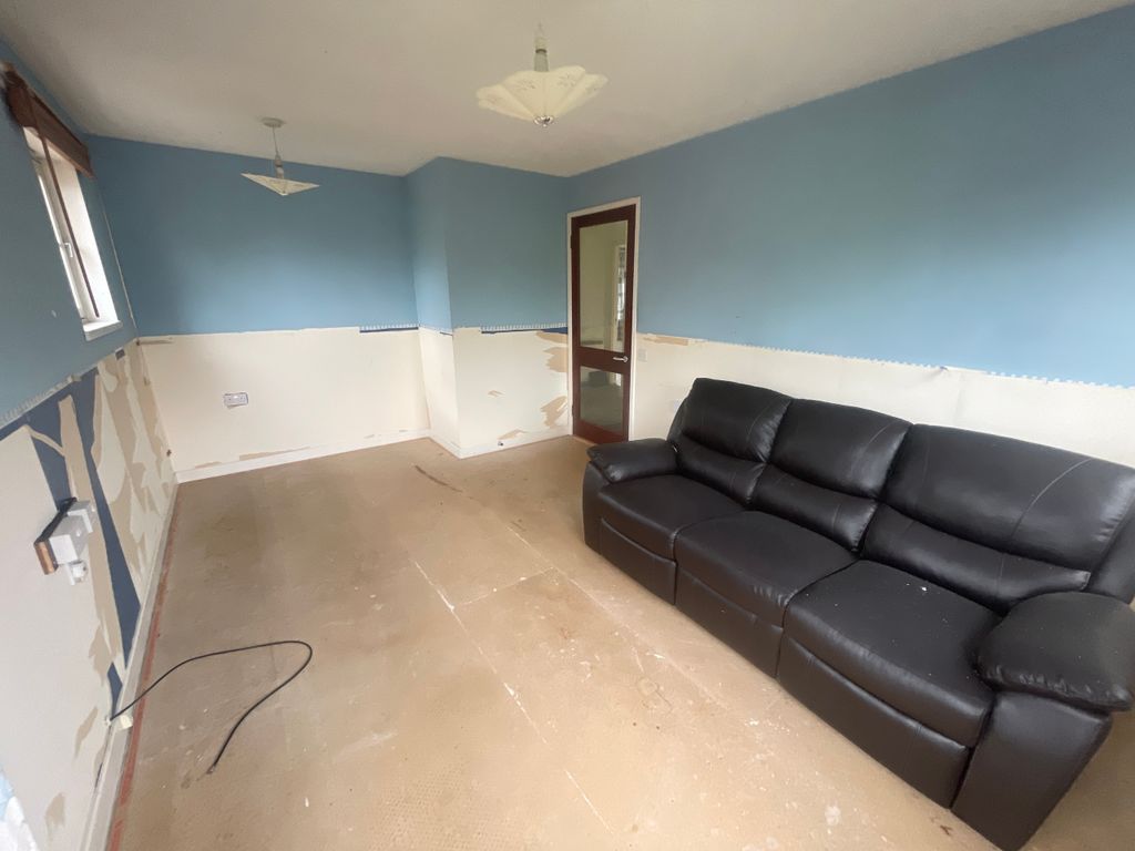 Property photo 3 of 10 3.Jpg
