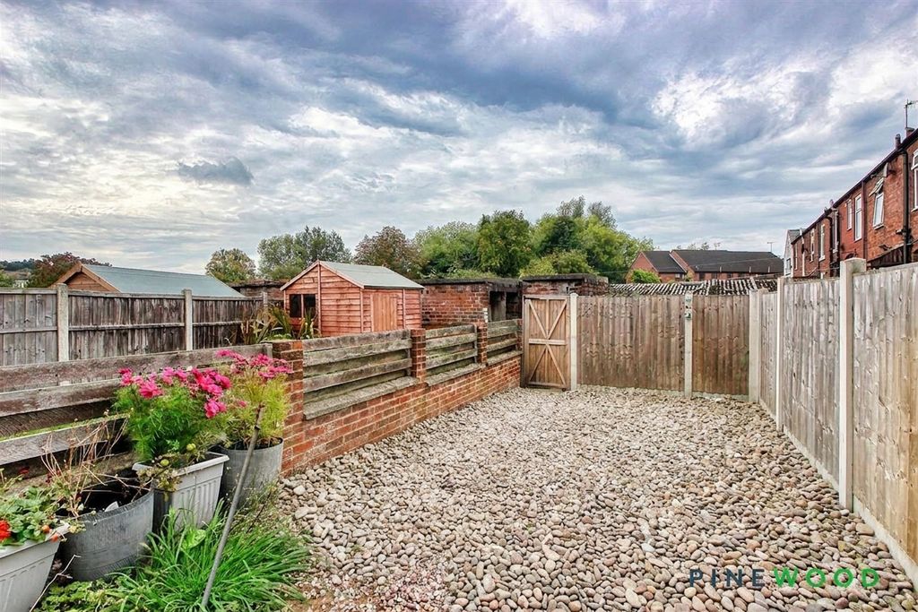 Property photo 2 of 15 Rear Garden
