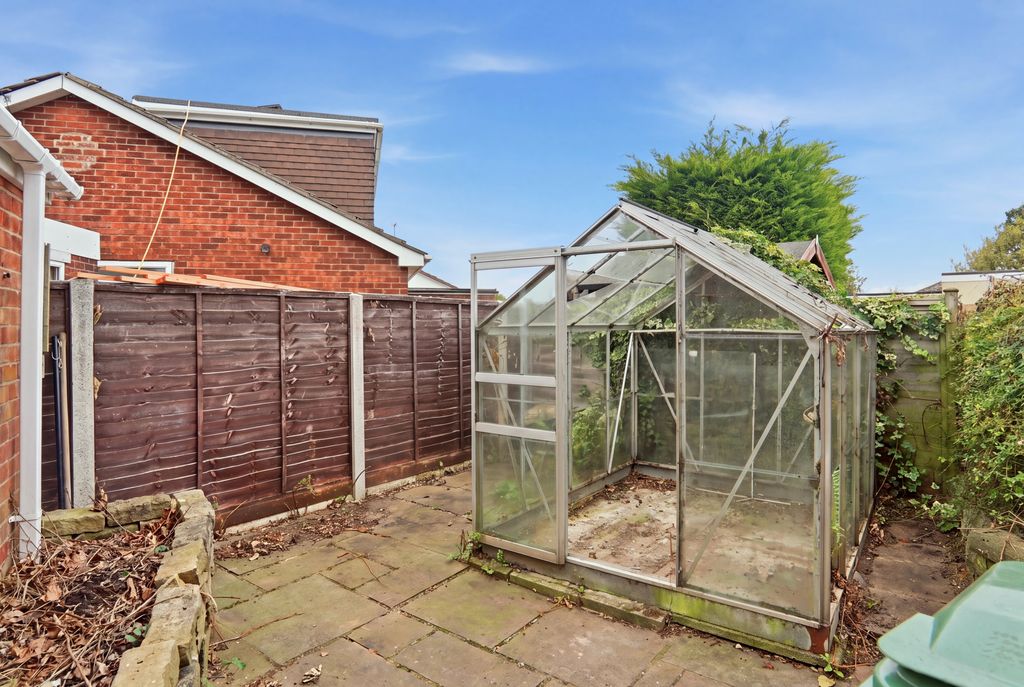 Property photo 3 of 16 Hambleton008