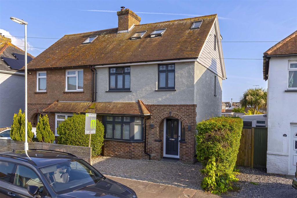 Property photo 3 of 19 Mardale_22.Jpg