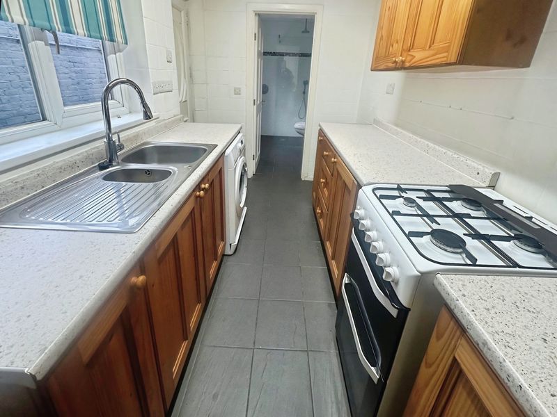 Property photo 3 of 14 Photo 9