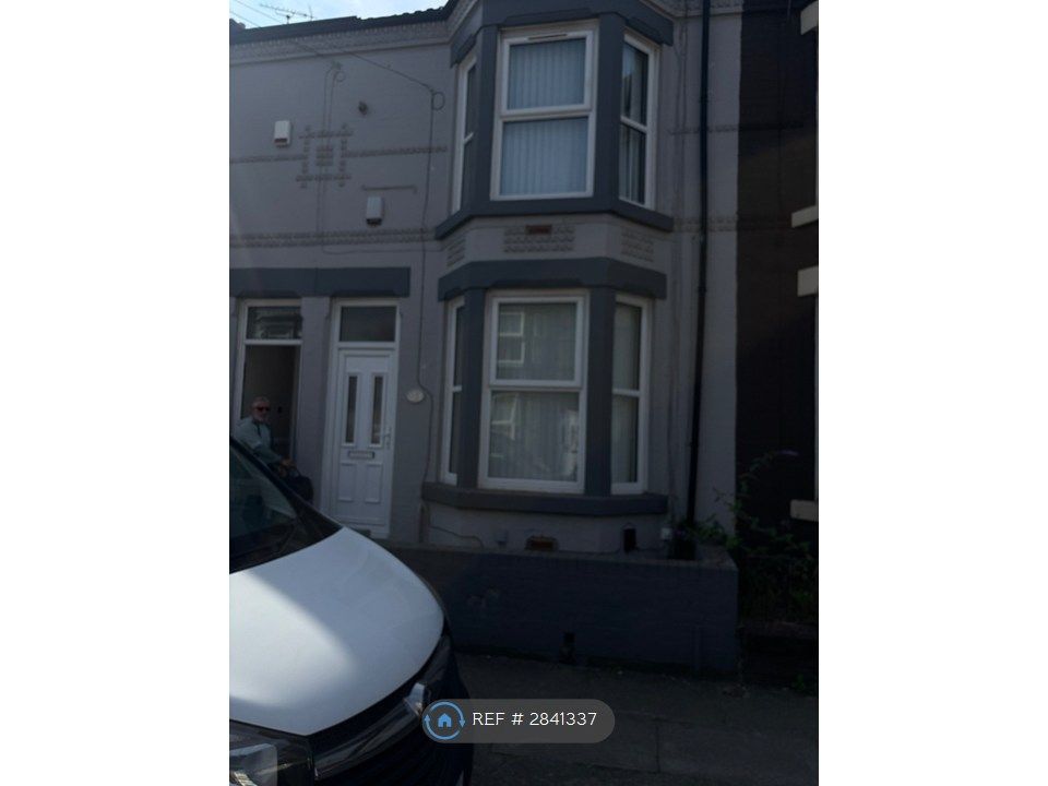 Property photo 1 of 8