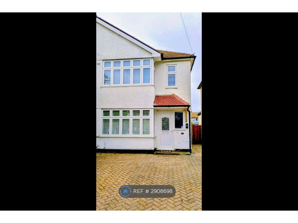 Property photo 1 of 11 Westfield Road