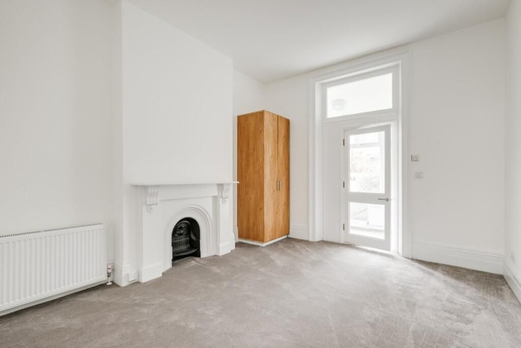 Property photo 3 of 4 Gallery