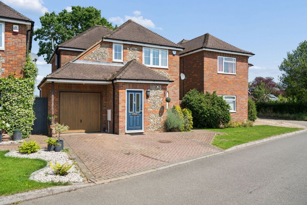 Property photo 1 of 23