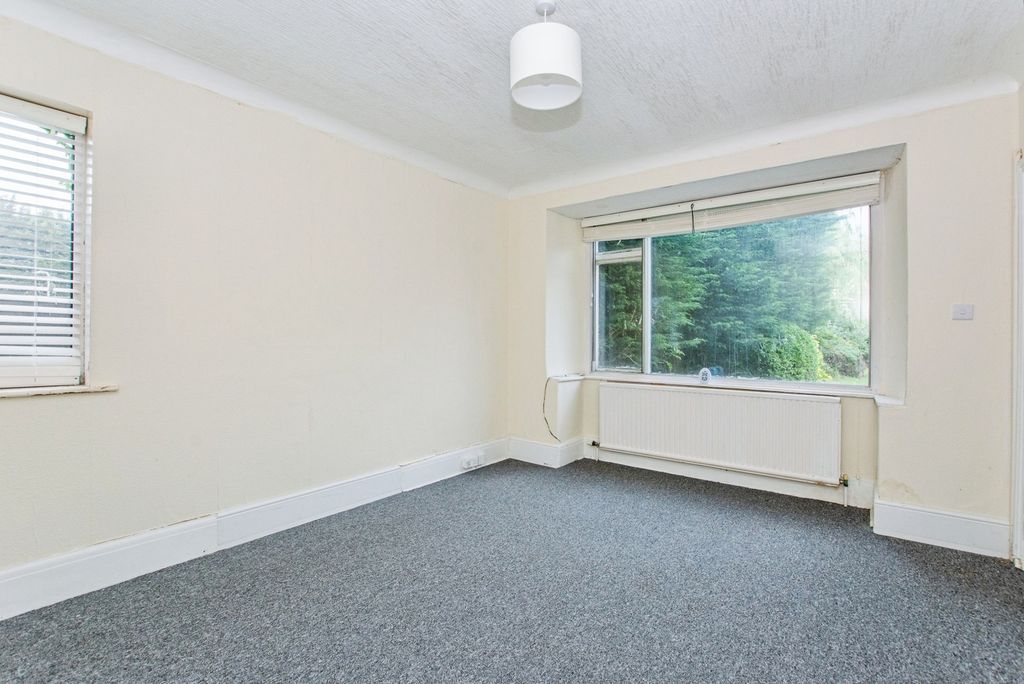 Property photo 3 of 12 Pbox-Img.Jpg