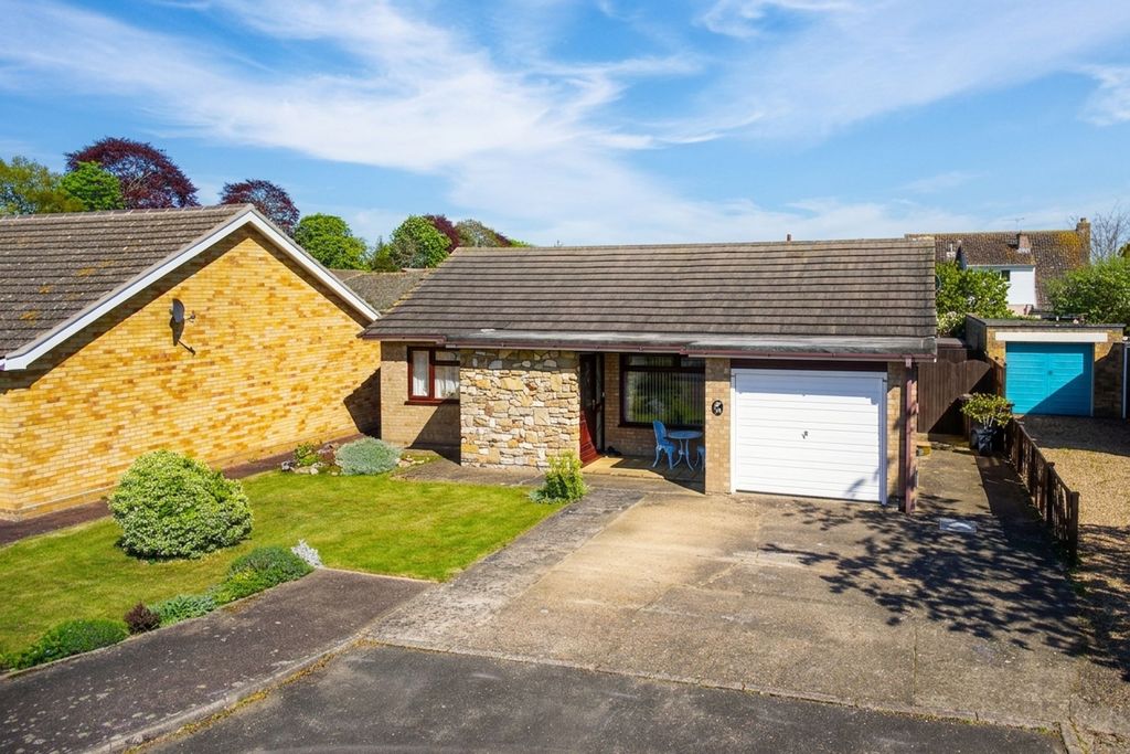 Property photo 1 of 25