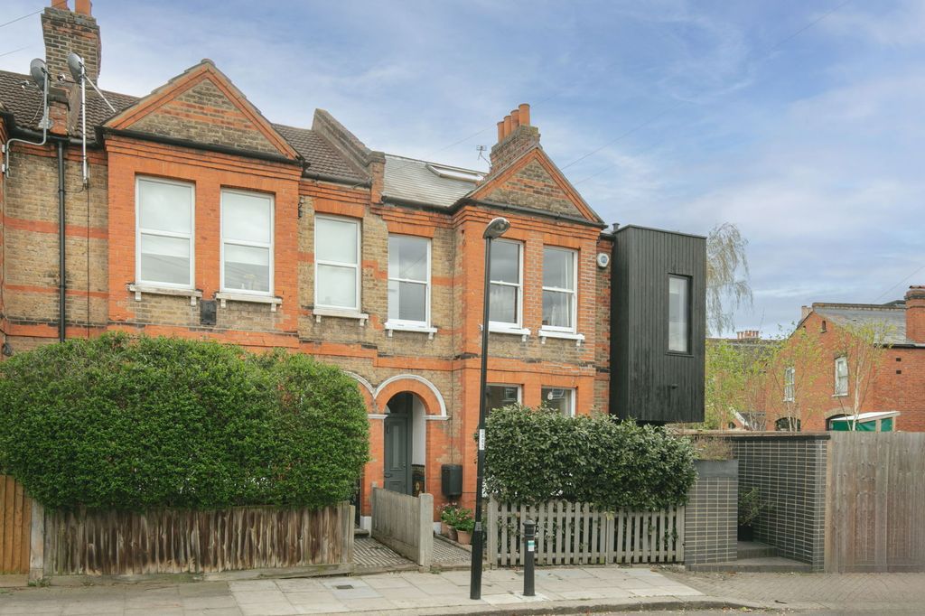 Property photo 1 of 22