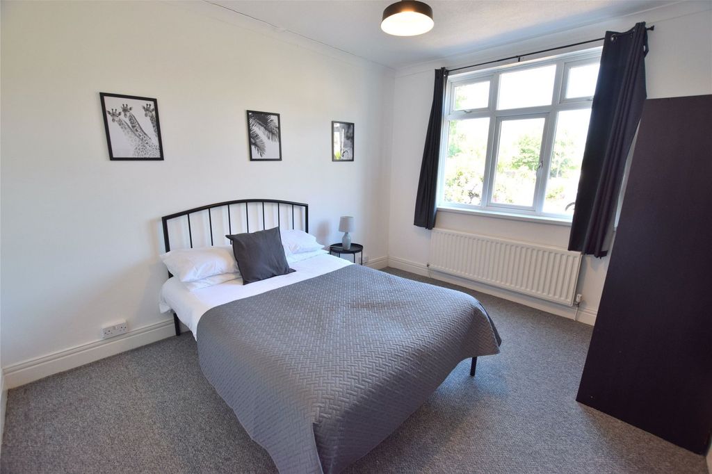 Property photo 3 of 6 Bedroom One