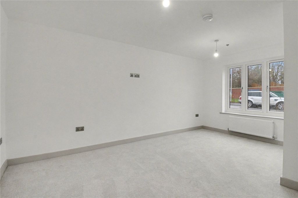 Property photo 3 of 13 Picture No. 08