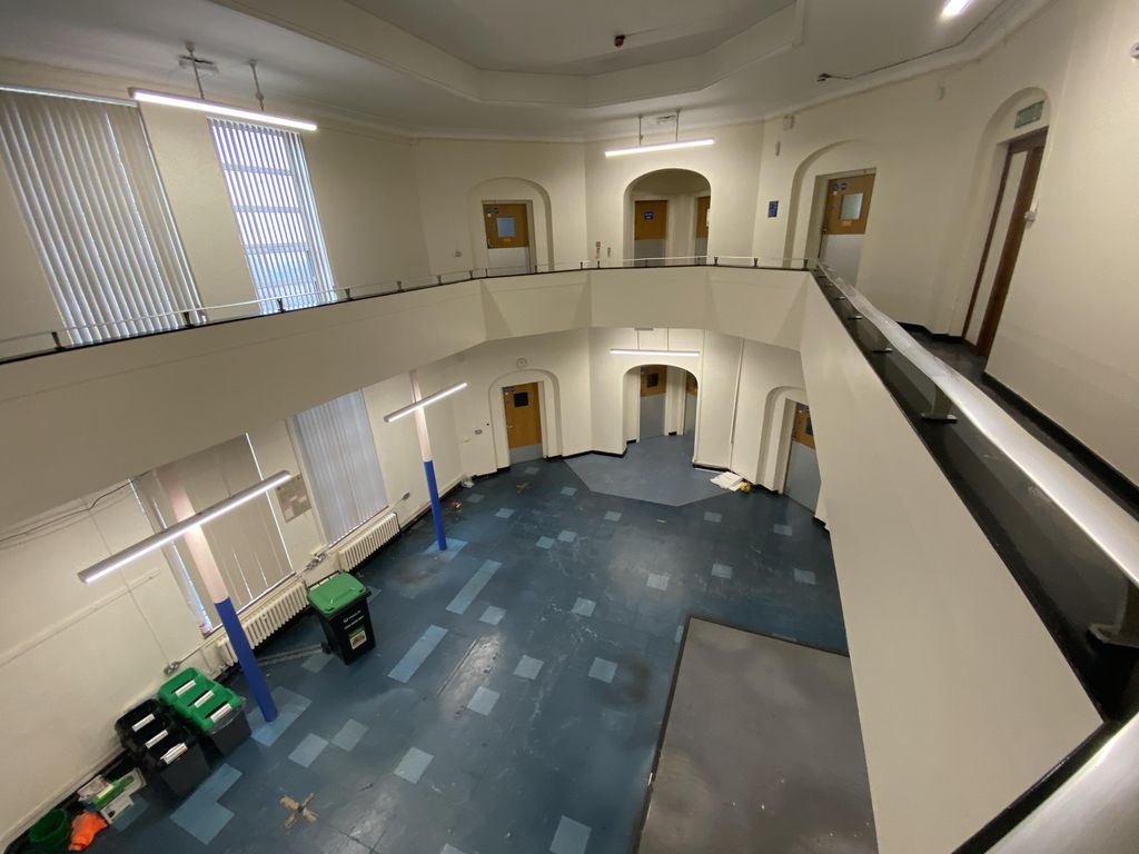 Property photo 3 of 34 Img_2285.Jpg