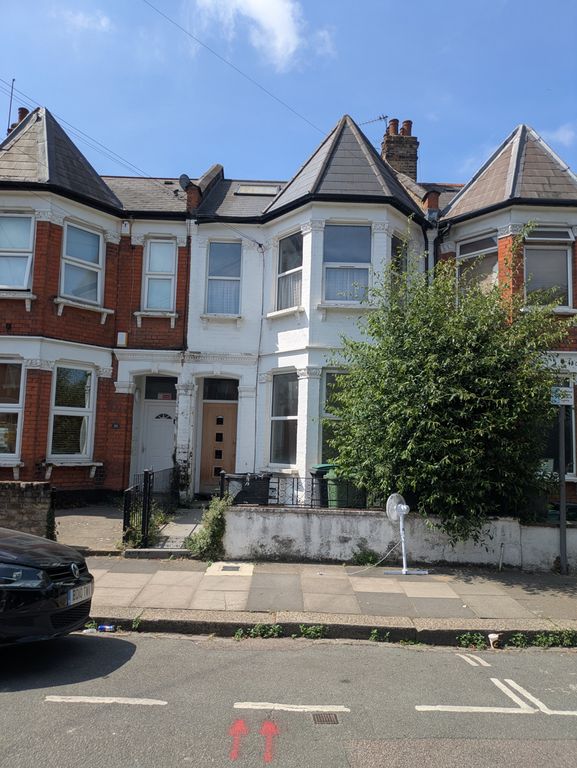 Property photo 1 of 12 Frontage