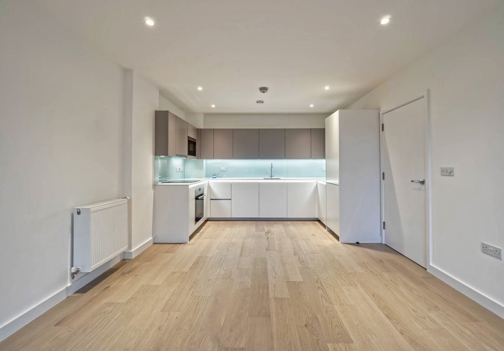 Property photo 3 of 5