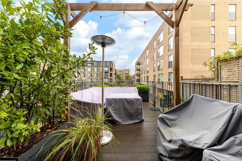 Property photo 3 of 15 Picture No. 05