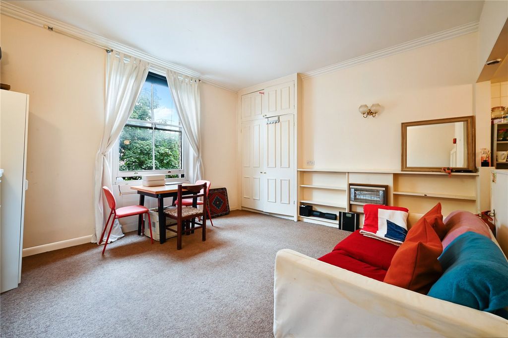 Property photo 2 of 11 Picture No. 05