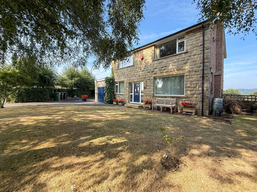 Property photo 1 of 34