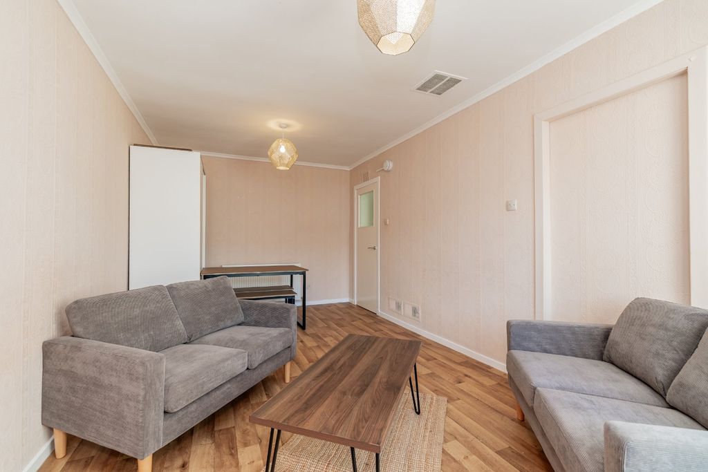 Property photo 2 of 19 Photo 2