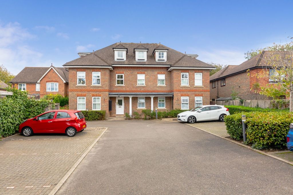 Property photo 1 of 13
