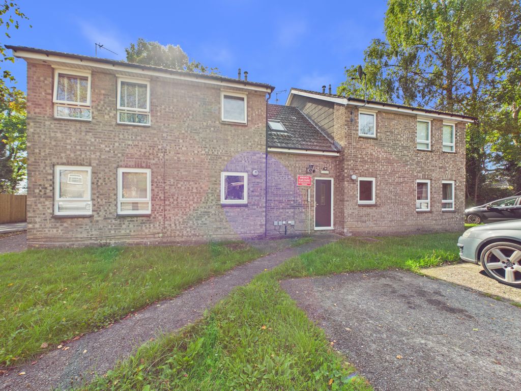 Property photo 1 of 12