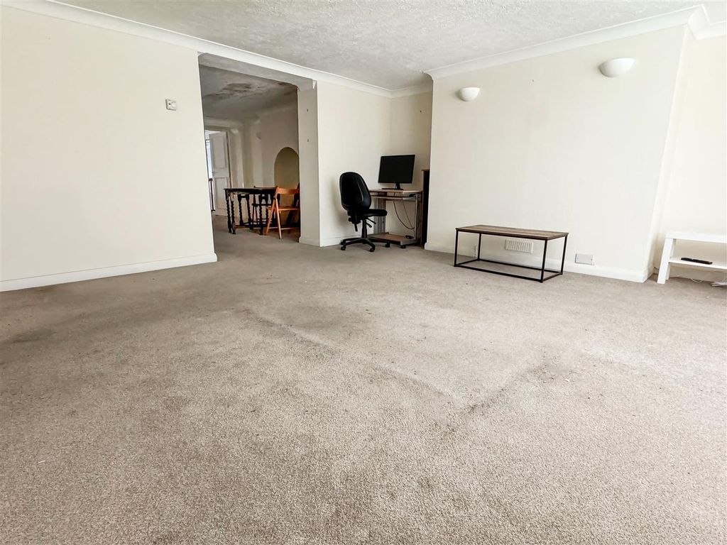Property photo 3 of 9 Img_0362.Jpg