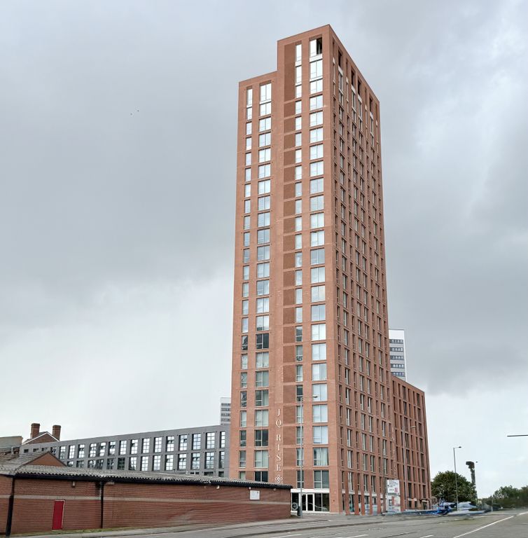 Property photo 1 of 8 Jq Rise Two Bed Apartment To Rent Goodman Street, Birmingham B1