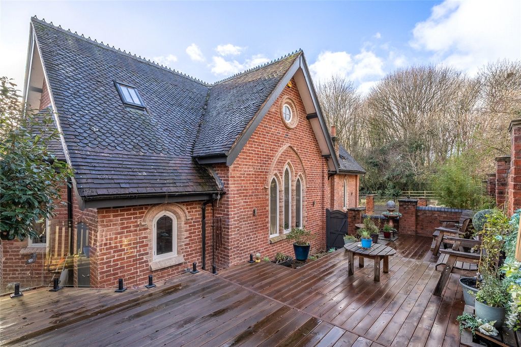 Property photo 2 of 49 Picture No. 06