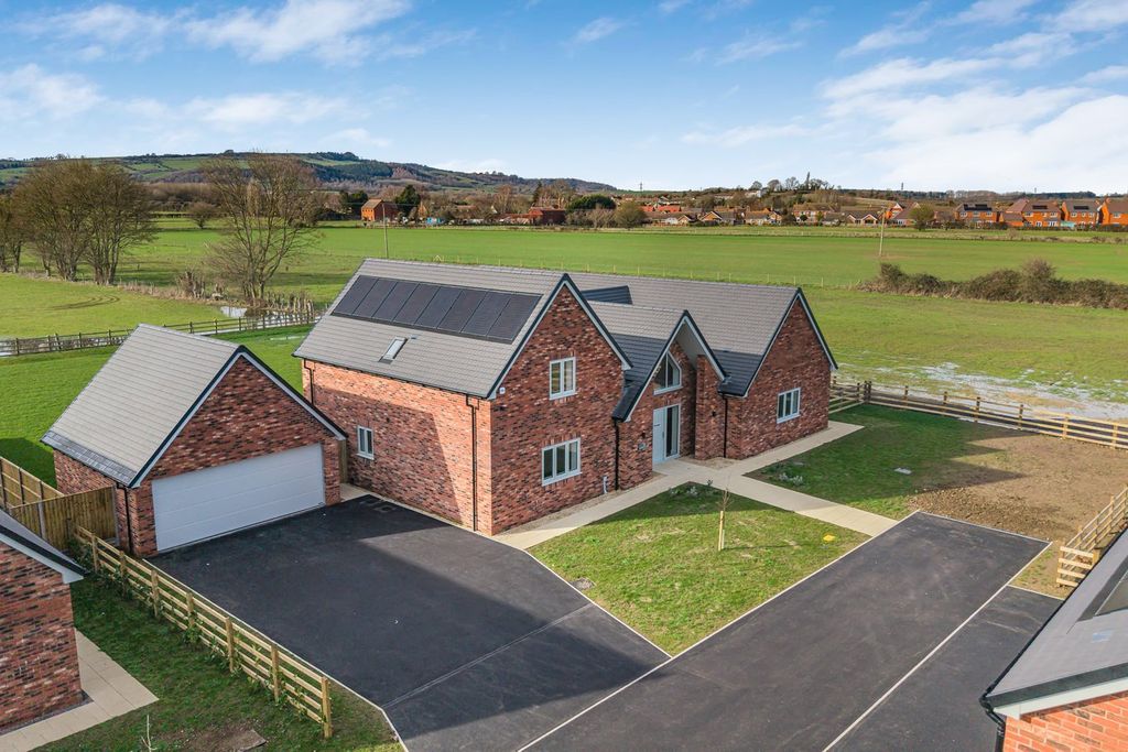 Property photo 1 of 25