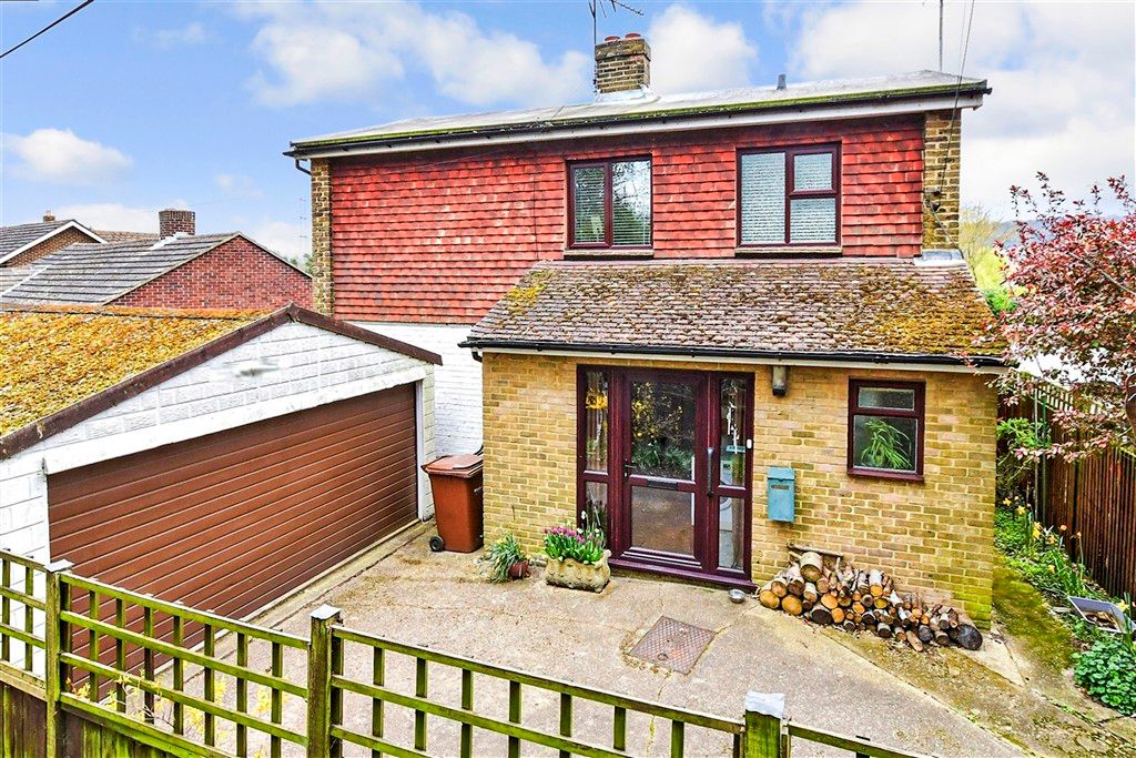 Property photo 1 of 15 External (Web)