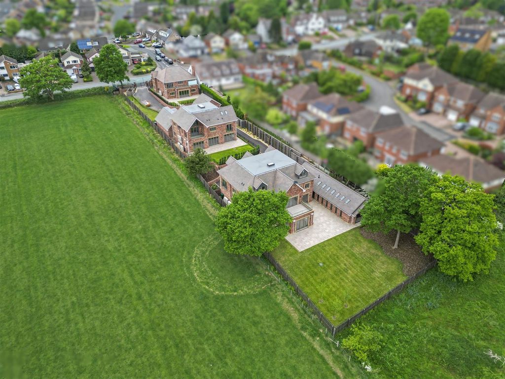 Property photo 2 of 46 Dji_0427 Blur.Jpg