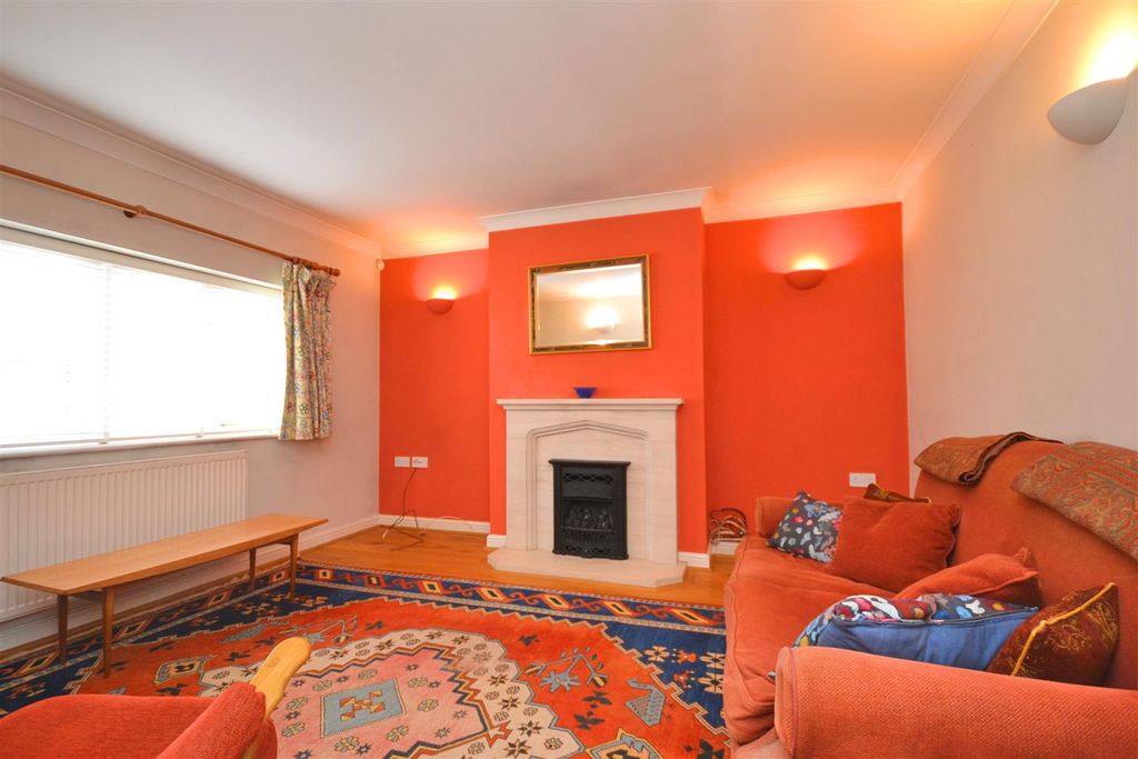 Property photo 3 of 15 10 (24).Png