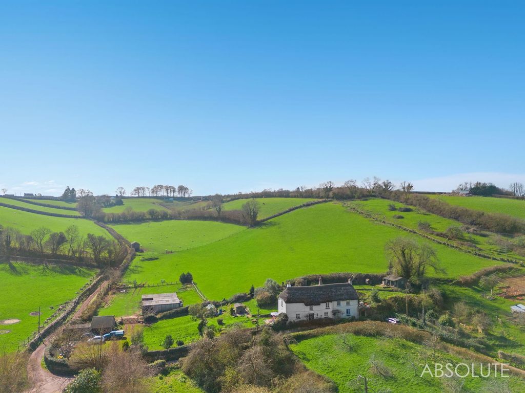 Property photo 1 of 36