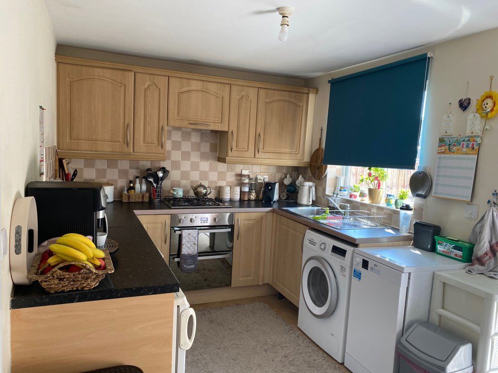 Property photo 3 of 12