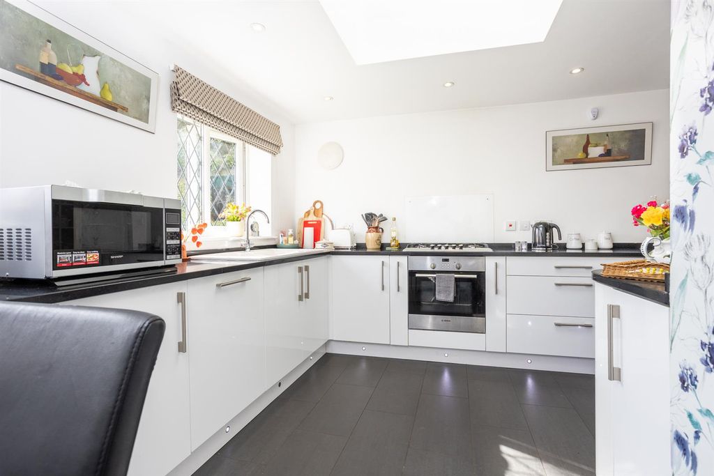 Property photo 3 of 52 Shillan-38.Jpg