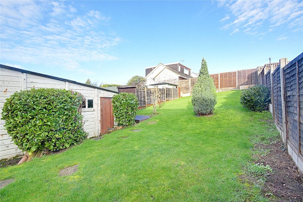 Property photo 2 of 16 Picture No. 05