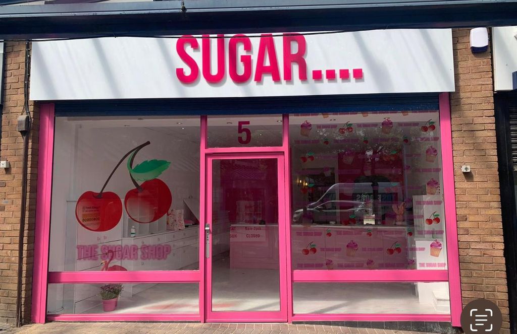 Property photo 1 of 2