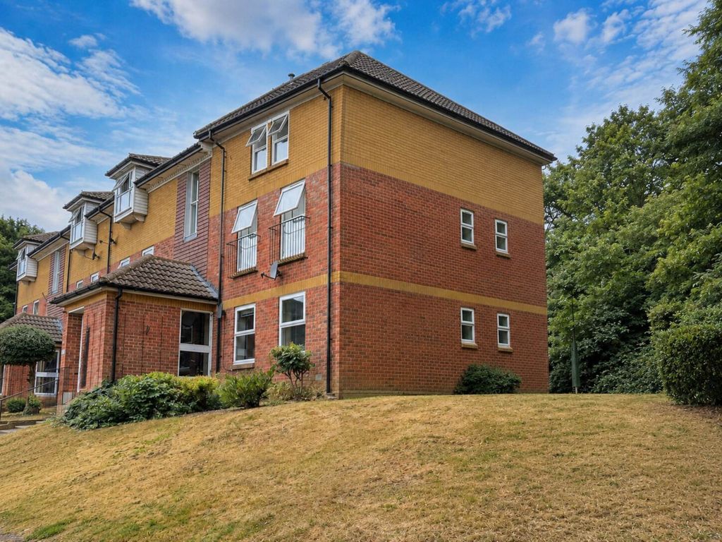 Property photo 1 of 6