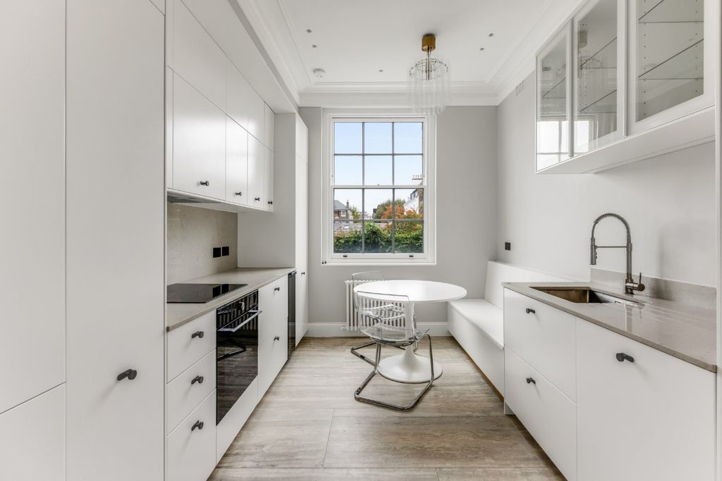 Property photo 2 of 11 Picture No. 19