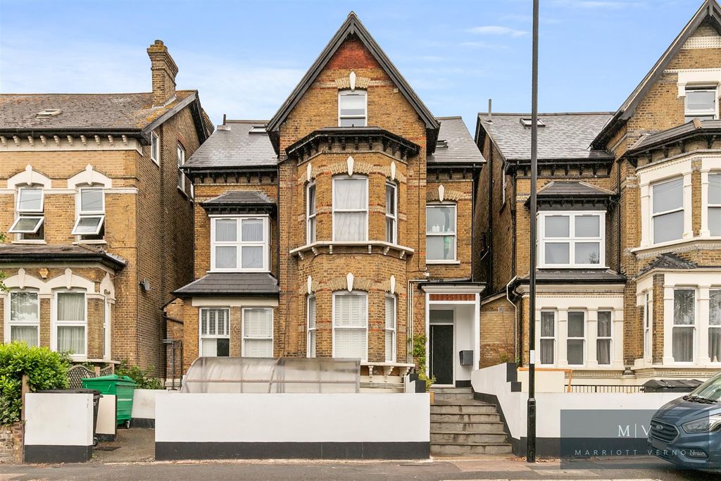 Property photo 1 of 12 Croham Road 45 F5 MV-14.Jpg