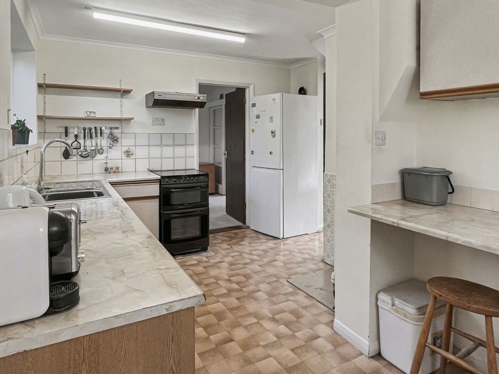 Property photo 3 of 14 Photo 9