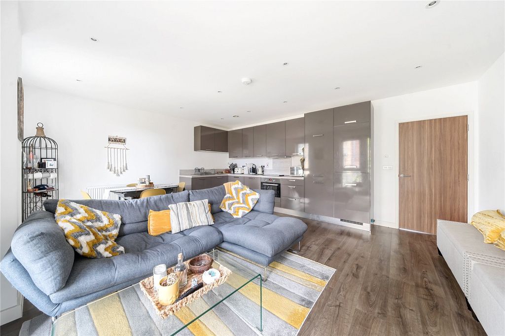 Property photo 3 of 12 Picture No. 03