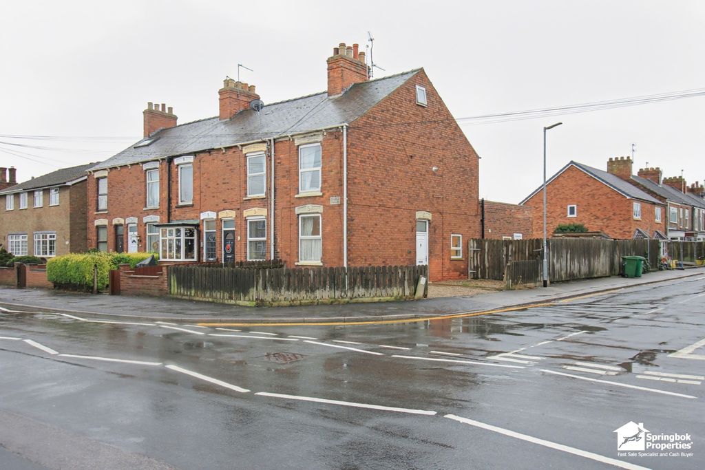 Property photo 1 of 18 Front View