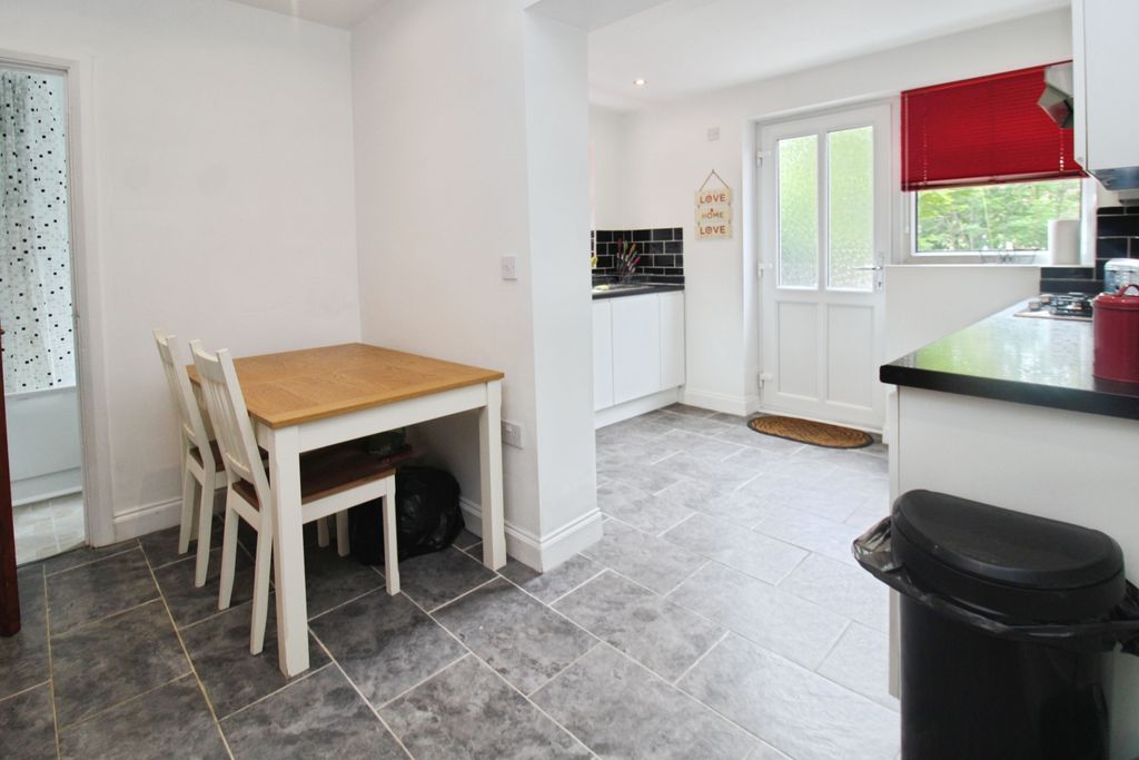 Property photo 2 of 23 C44090Ef-Img_8474.Jpg