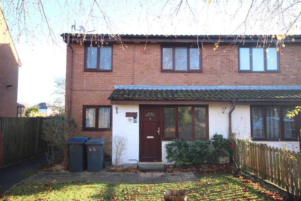 Property photo 1 of 14 Front 1.Jpg