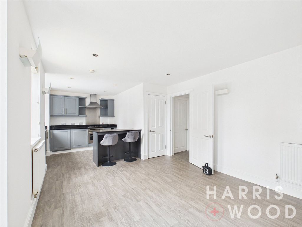 Property photo 3 of 22 Picture No. 01