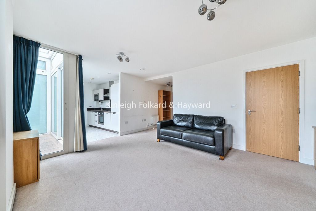 Property photo 2 of 10 Picture No. 08