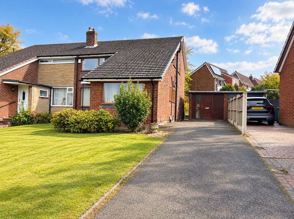 Property photo 1 of 18