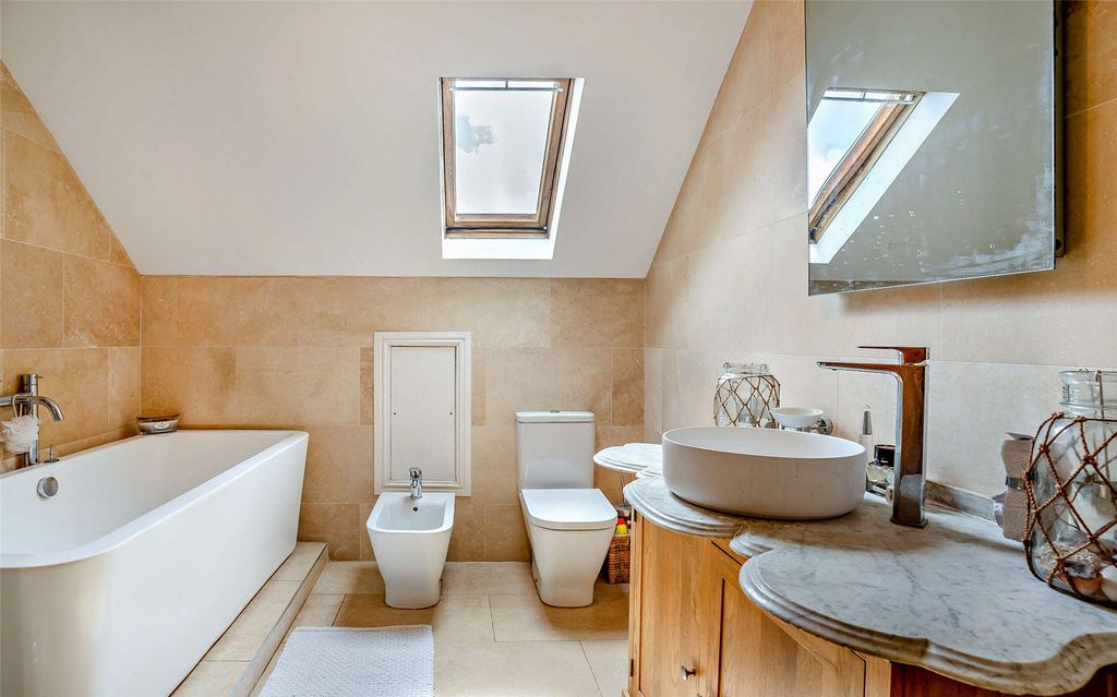 Additional image 20 of 7 bed detached house for saleDyffryn, Cardiff, Vale Of Glamorgan CF5