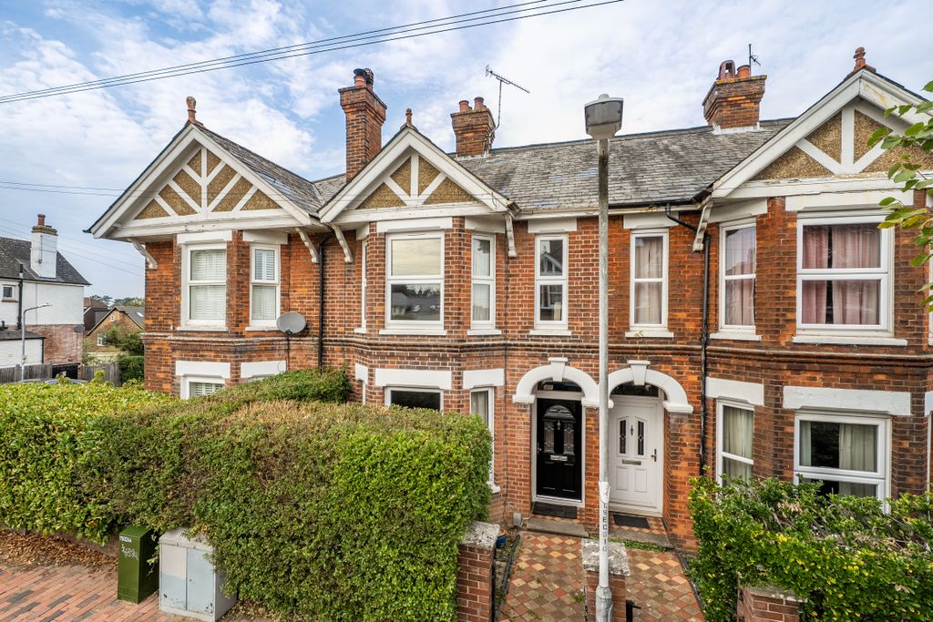 Property photo 1 of 12